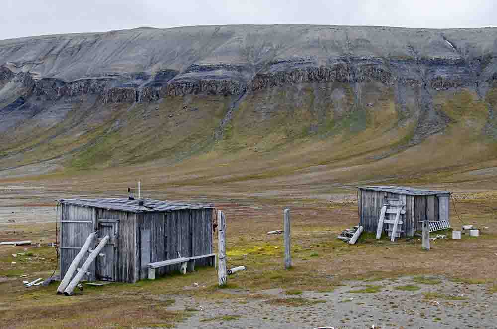 99 - Noruega - islas Svalbard - isla de Edgeoya - antiguo asentamiento ballenero